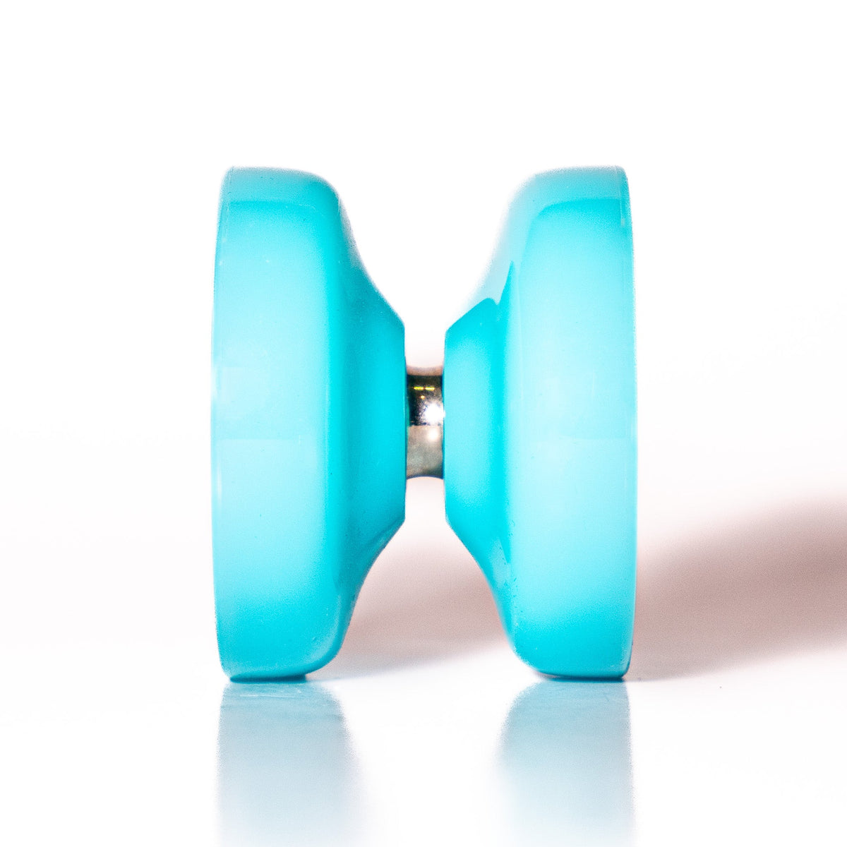 Teal Ascent yoyo seen side on, showing its 41mm catch zone
