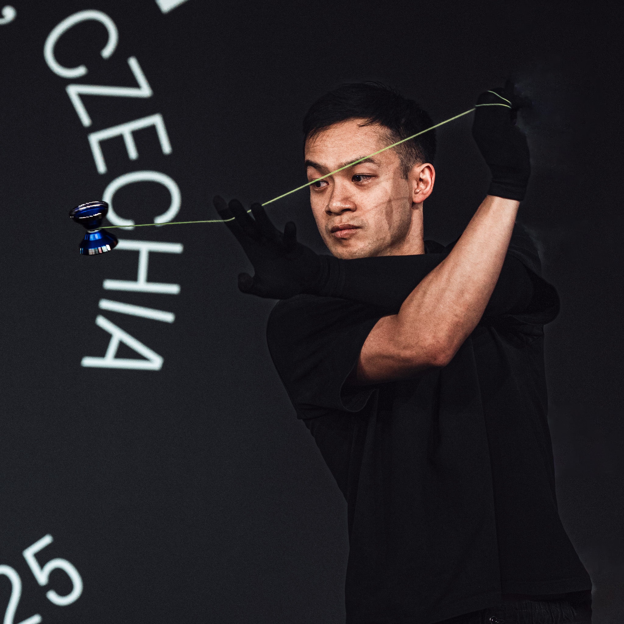 OUTLIER 6 (PRE ORDER)